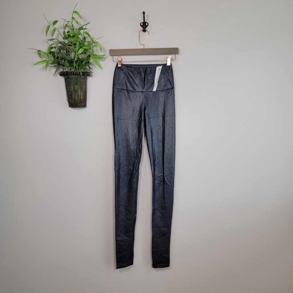 NWOT Wilfred Free Daria Faux Leather Leggings Pants Black Skinny Leg Aritzia XS